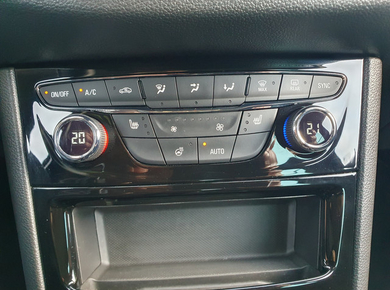 Opel Astra Sports Tourer 1.2 Business Elegance NAVI/CARPLAY/LED/CRUISE/CLIMA