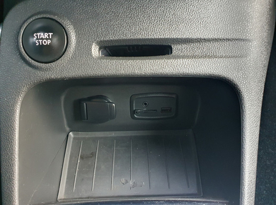 Renault Captur 0.9 TCe Edition One NAVI/LED/CAMERA/LEDER/TRHAAK