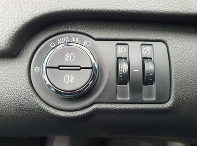 Opel Insignia Sports Tourer 1.4 T EcoFLEX Edition NAVI/CRUISE/XENON/TRHAAK/LMV