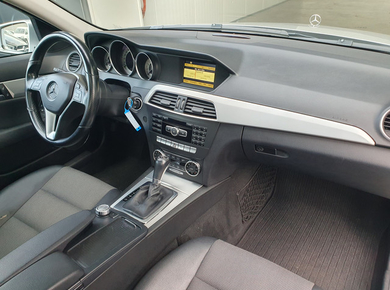 Mercedes-Benz C-Klasse Estate 180 Business Class 125! Avantgarde NAVI/PDC/CRUISE/STOELVERW/LMV