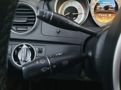 Mercedes-Benz C-Klasse 180 Avantgarde NAVI/TRHAAK/CRUISE/PDC/CLIMA