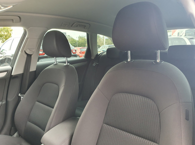 Audi A4 Avant 1.8 TFSI Business Edition PDC/XENON/NAVI/CRUISE/CLIMA/LMV