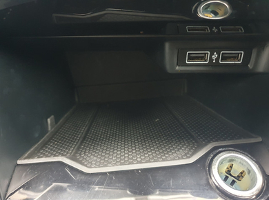 Volkswagen T-Roc 1.5 TSI Sport CARPLAY/LED/ACRUISE/CLIMA