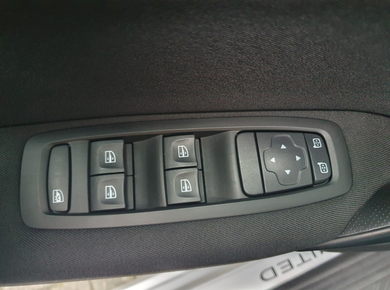 Renault Mégane Estate 1.5 Blue dCi Limited NAVI/CRUISE/AIRCO/LMV