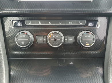 Volkswagen Golf 2.0 TSI GTI NAVI/LEDER/STOELVERW/CRUISE