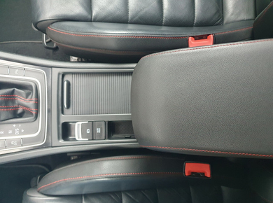 Volkswagen Golf 2.0 TSI GTI NAVI/LEDER/STOELVERW/CRUISE