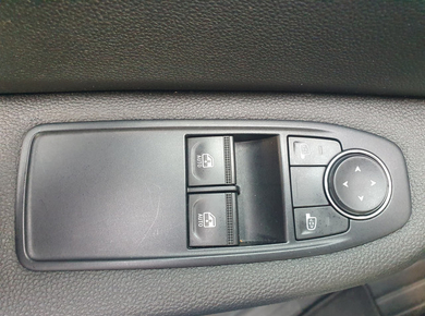 Renault Clio 1.0 TCe 90 Equilibre CARPLAY/CRUISE/AIRCO