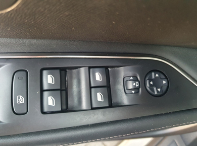 Peugeot 3008 1.2 PureTech Blue Lease Premium Avantage NAVI/CRUISE/AIRCO/LMV