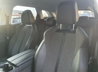 Peugeot 3008 1.2 PureTech Blue Lease Premium Avantage NAVI/CRUISE/AIRCO/LMV