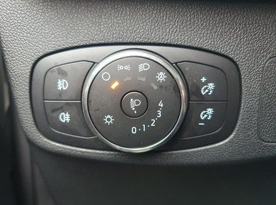 Ford FOCUS Wagon 1.0 EcoBoost Hybrid Connected NAVI/CARPLAY/AIRCO/CRUISE/LMV