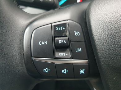 Ford FOCUS Wagon 1.0 EcoBoost Hybrid Trend Edition Business NAVI/CAMERA/CRUISE/TRHAAK/LMV