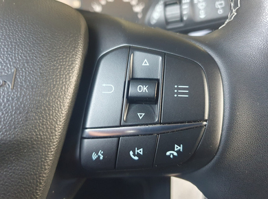 Ford Fiesta 1.0 EcoBoost Hybrid Titanium NAVI/CRUISE/AIRCO/LMV