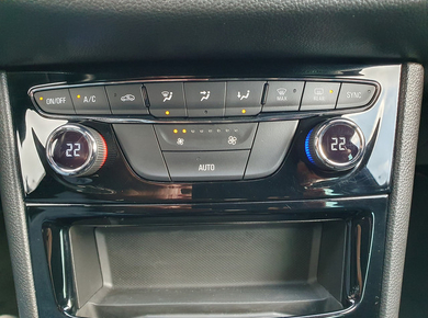 Opel Astra Sports Tourer 1.2 Elegance PDC/NAVI/CARPLAY/LED/TRHAAK/CRUISE