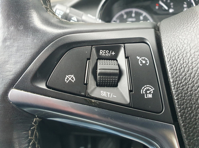 Opel Mokka X 1.4 Turbo Black Edition NAVI/PDC/TRHAAK/AIRCO/LMV