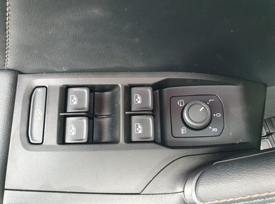 CUPRA Leon Sportstourer 1.4 e-Hybrid Essential Navi/LED/CARPLAY/DIGDASH