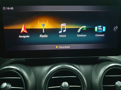 Mercedes-Benz C-Klasse 180 Business Solution AMG NAVI/TRHAAK/DIG.COCKPIT/H-LEDER