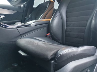 Mercedes-Benz C-Klasse 180 Business Solution AMG NAVI/TRHAAK/DIG.COCKPIT/H-LEDER