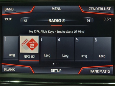 SEAT Leon ST 1.0 EcoTSI Style Business Intense NAVI/CRUISE/AIRCO/LMV