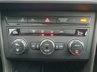 SEAT Leon ST 1.0 EcoTSI Style Business Intense NAVI/CRUISE/AIRCO/LMV