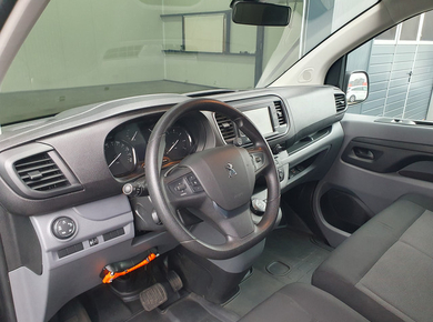 Peugeot Expert 2.0 BlueHDI 180 PK PDC/NAVI/TRHAAK/AIRCO