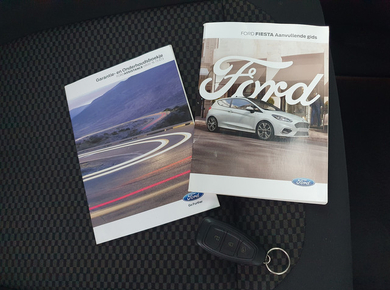 Ford Fiesta 1.0 EcoBoost ST-Line PDC/APP/CRUISE/AIRCO/LMV
