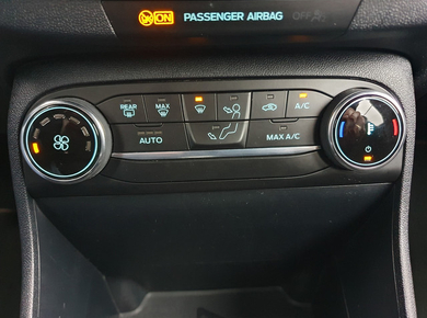 Ford Fiesta 1.0 EcoBoost ST-Line PDC/APP/CRUISE/AIRCO/LMV