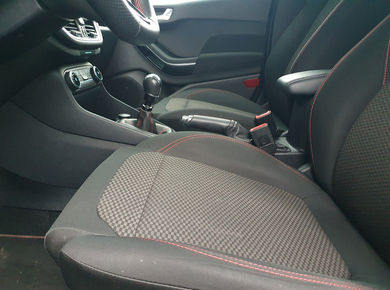 Ford Fiesta 1.0 EcoBoost ST-Line PDC/APP/CRUISE/AIRCO/LMV