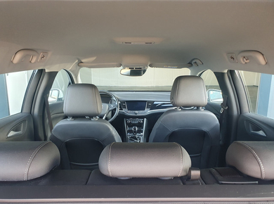 Opel Astra Sports Tourer 1.2 Business Elegance NAVI/LED/TRHAAK/CRUISE/LMV