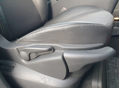 Renault Scénic 2.0-16V Tech Line PANO/NAVI/TRHAAK/PDC/CRUISE