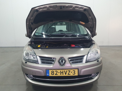 Renault Scénic 2.0-16V Tech Line PANO/NAVI/TRHAAK/PDC/CRUISE