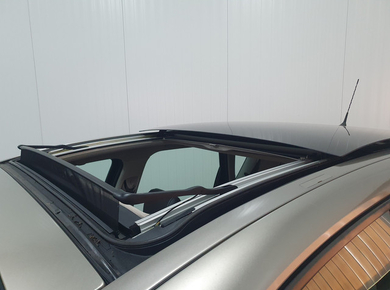 Renault Scénic 2.0-16V Tech Line PANO/NAVI/TRHAAK/PDC/CRUISE