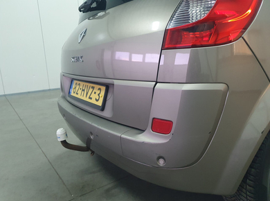 Renault Scénic 2.0-16V Tech Line PANO/NAVI/TRHAAK/PDC/CRUISE