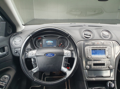Ford Mondeo Wagon 2.0-16V Limited NAVI/TRHAAK/PDC/CRUISE/CLIMA