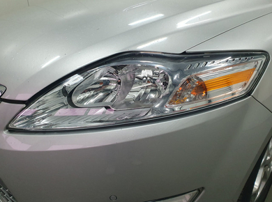 Ford Mondeo Wagon 2.0-16V Limited NAVI/TRHAAK/PDC/CRUISE/CLIMA