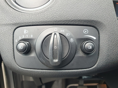 Ford Mondeo Wagon 2.0-16V Limited NAVI/TRHAAK/PDC/CRUISE/CLIMA