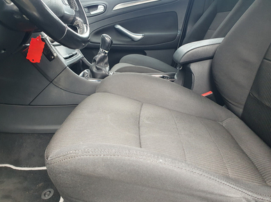 Ford Mondeo Wagon 2.0-16V Limited NAVI/TRHAAK/PDC/CRUISE/CLIMA