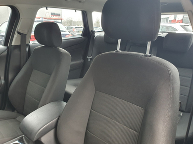 Ford Mondeo Wagon 2.0-16V Limited NAVI/TRHAAK/PDC/CRUISE/CLIMA