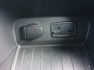 Renault Captur 0.9 TCe Intens NAVI/CAMERA/CRUISE/LMV