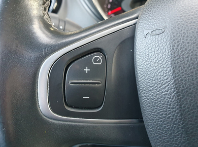 Renault Captur 0.9 TCe Intens NAVI/CAMERA/CRUISE/LMV