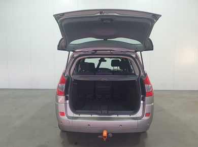 Renault Grand Scénic 2.0-16V Tech Line CLIMA/TRHAAK/CRUISE/LMV