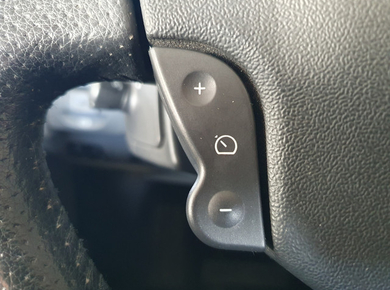 Renault Grand Scénic 2.0-16V Tech Line CLIMA/TRHAAK/CRUISE/LMV