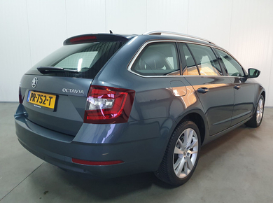 Škoda Octavia Combi 1.0 TSI Greentech Style Business CARPLAY/CRUISE/LED/LMV