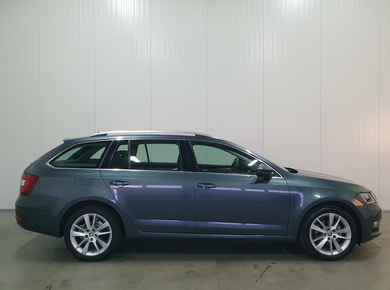 Škoda Octavia Combi 1.0 TSI Greentech Style Business CARPLAY/CRUISE/LED/LMV