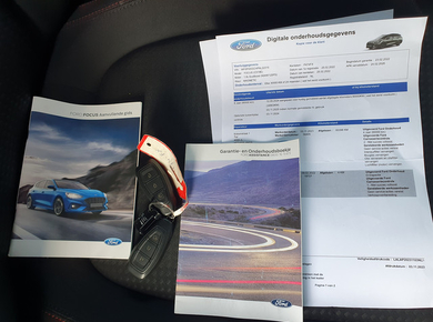 Ford FOCUS Wagon 1.0 EcoBoost Hybrid ST Line Business NAVI/LED/KEYLESS/LMV/STOELVERW