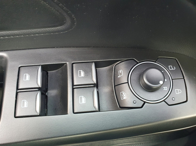 Ford FOCUS Wagon 1.0 EcoBoost Hybrid ST Line Business NAVI/LED/KEYLESS/LMV/STOELVERW