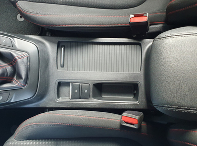 Ford FOCUS Wagon 1.0 EcoBoost Hybrid ST Line Business NAVI/LED/KEYLESS/LMV/STOELVERW