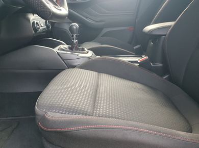 Ford FOCUS Wagon 1.0 EcoBoost Hybrid ST Line Business NAVI/LED/KEYLESS/LMV/STOELVERW