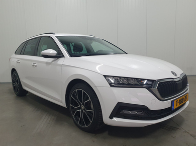 Škoda Octavia Combi 1.5 e-TSI Business Edition NAVI/PDC/LED/CRUISE/AIRCO/LMV