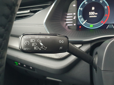 Škoda Octavia Combi 1.5 e-TSI Business Edition NAVI/PDC/LED/CRUISE/AIRCO/LMV