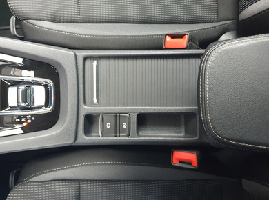 Škoda Octavia Combi 1.5 e-TSI Business Edition NAVI/PDC/LED/CRUISE/AIRCO/LMV